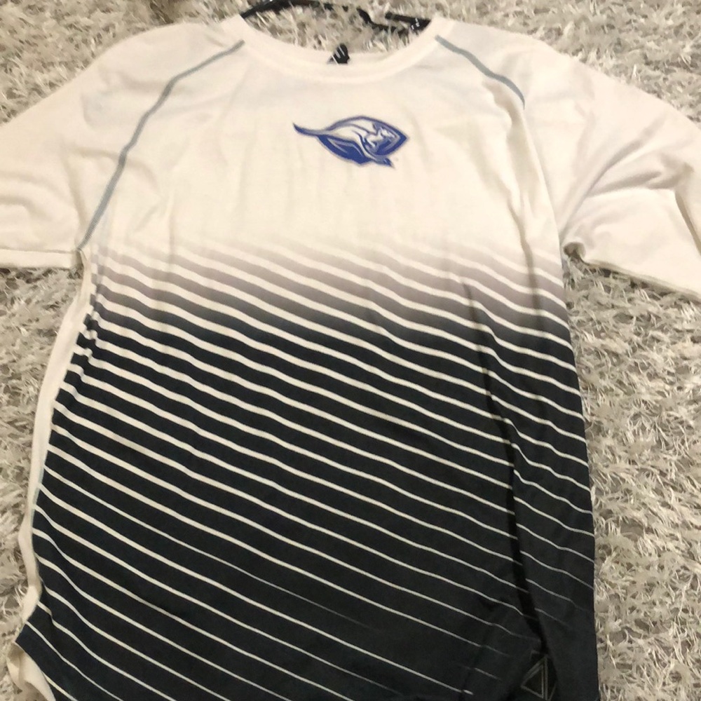 Weatherford Kangaroo Long Sleeve T-shirt